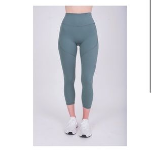 Ptula legging “shelby” 23” small